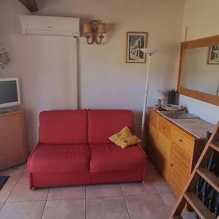 T2 Climatisee Avec Terrasse Dans La Pinede - Fr-1-607-87 Агд