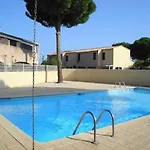 Semesterbostad T2 Climatisee Avec Terrasse Dans La Pinede - Fr-1-607-87 *