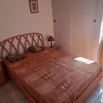 Semesterbostad T2 Climatisee Avec Terrasse Dans La Pinede - Fr-1-607-87 *