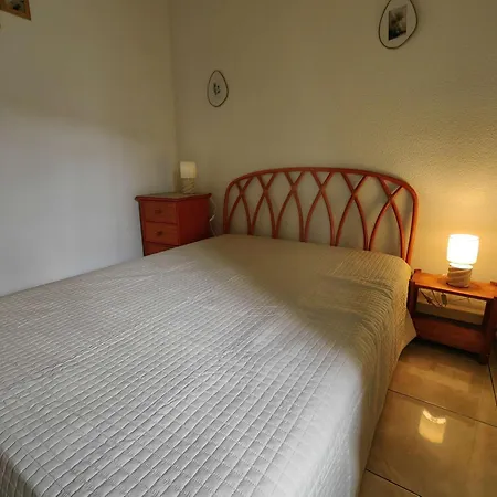 Tatil Evi T2 Climatisee Avec Terrasse Dans La Pinede - Fr-1-607-87