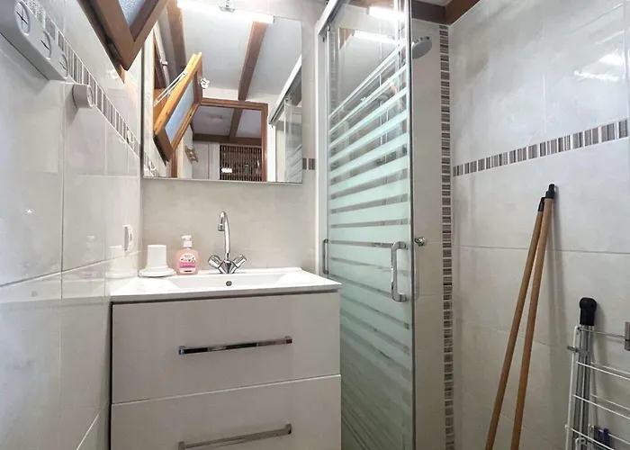 Dom wakacyjny T2 Climatisee Avec Terrasse Dans La Pinede - Fr-1-607-87